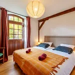 Semesterbostad Domaine De Fontenay-sur-Vegre
