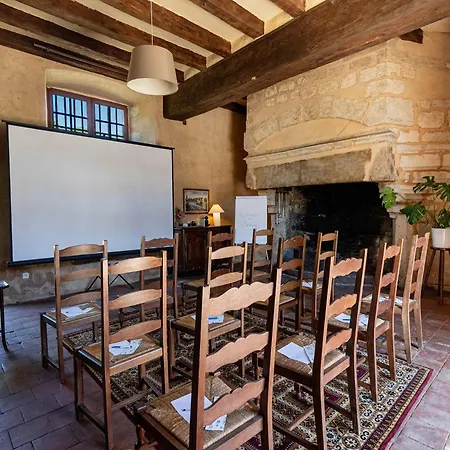 Domaine De *