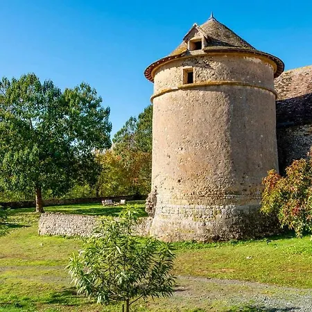 Domaine De * Fontenay-sur-Vegre