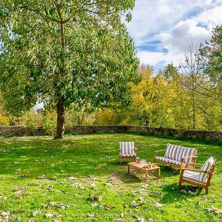 Domaine De *