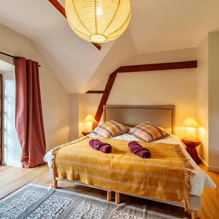 Prázdninový dům Domaine De Fontenay-sur-Vegre