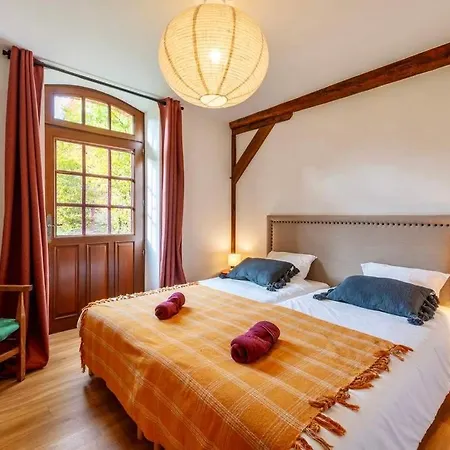 بيت للعطل Domaine De Fontenay-sur-Vegre