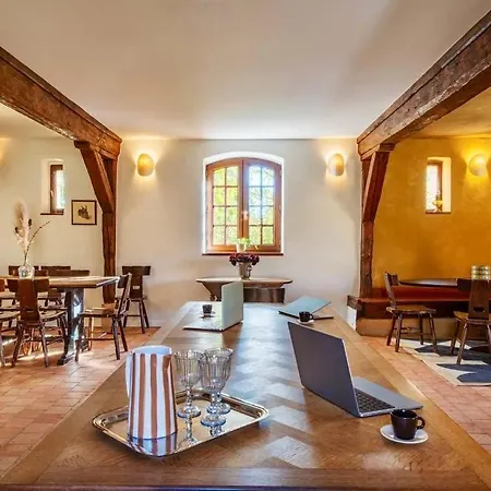 بيت للعطل Domaine De