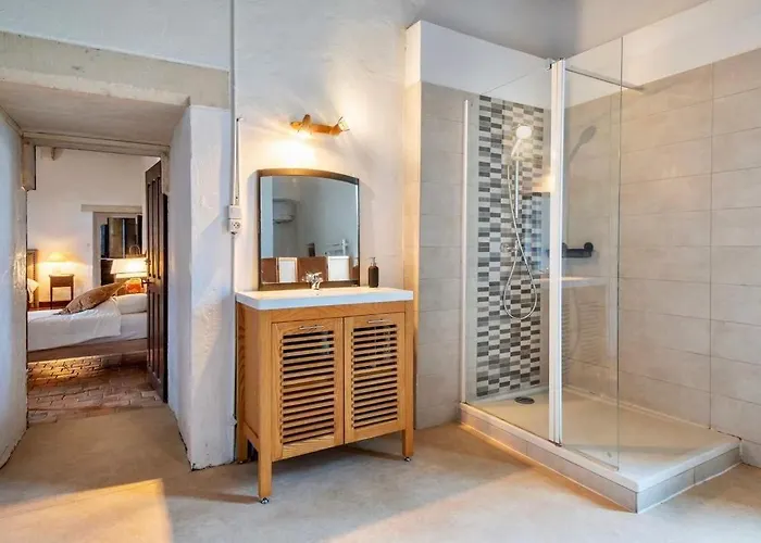 Nyaraló Domaine De *