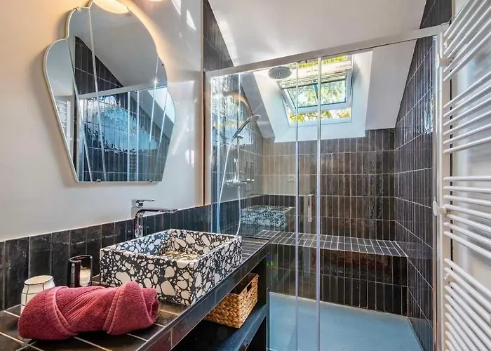 Domaine De * Fontenay-sur-Vègre