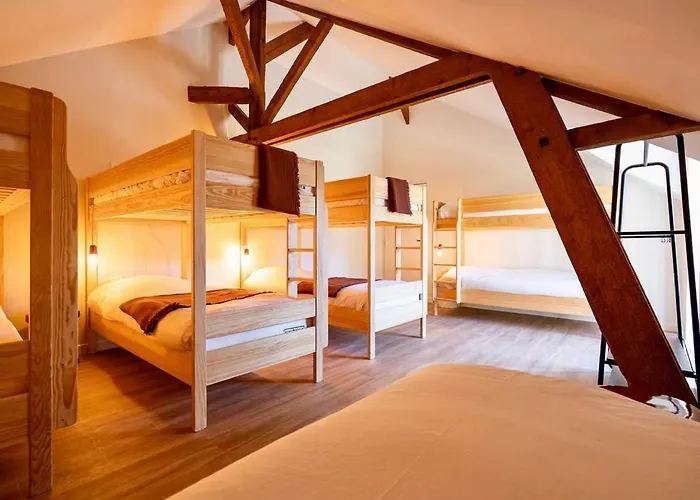 Nyaraló Domaine De *